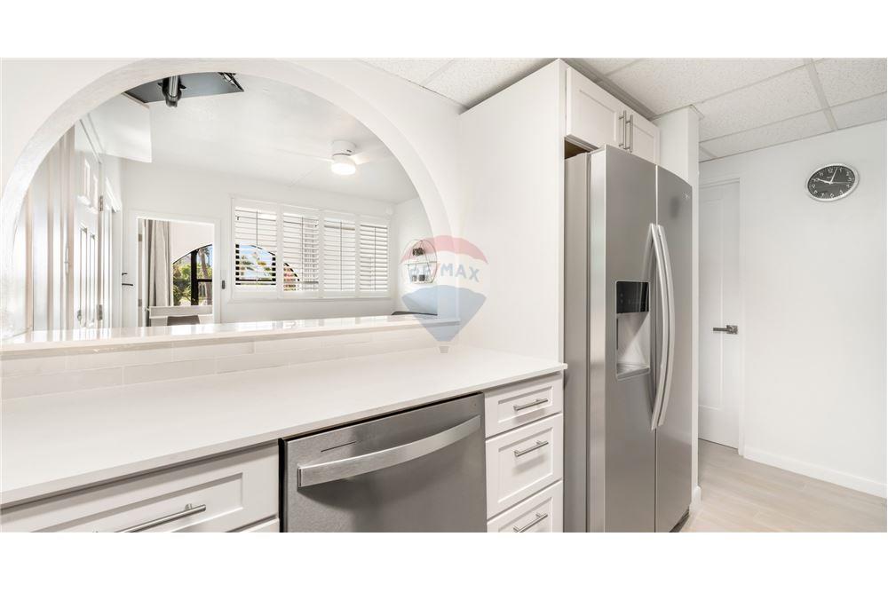 Residential - Villa - W Bay Bch North, West Bay, Cayman Islands - Caribbean & Central Ameri - 4 - 90146044-67