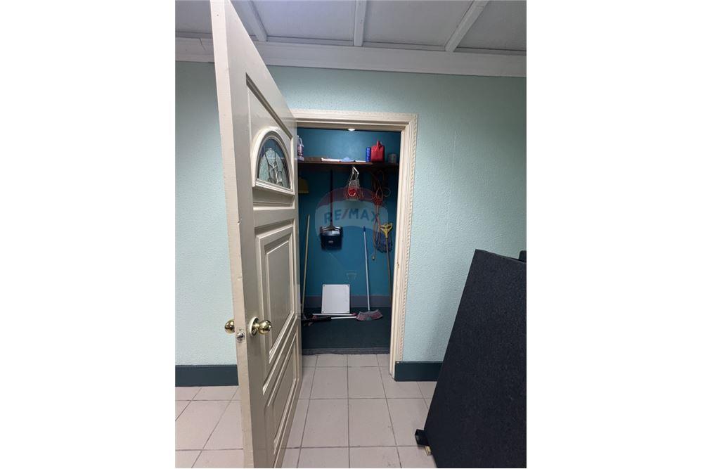 Commercial/Retail - For Sale - Sint Nicolaas, Aruba, Aruba - 10 - 90105035-27