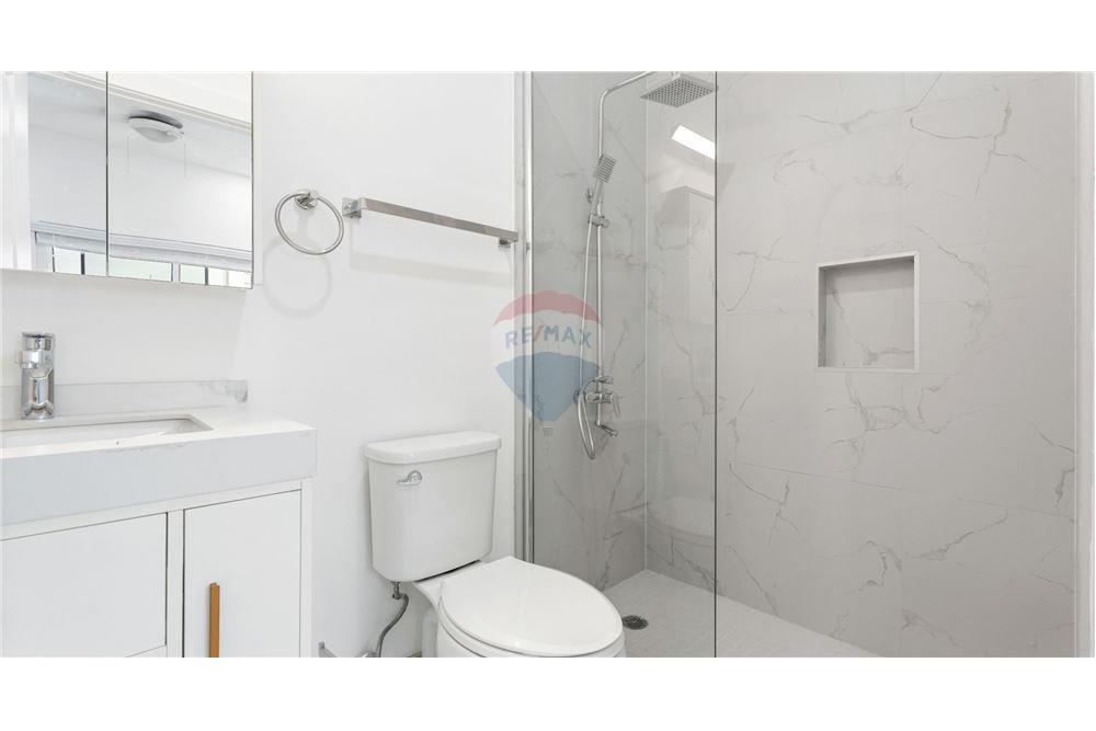 Condo/Apartment - For Sale - George Town, Grand Cayman, Cayman Islands - 14 - 90146018-316