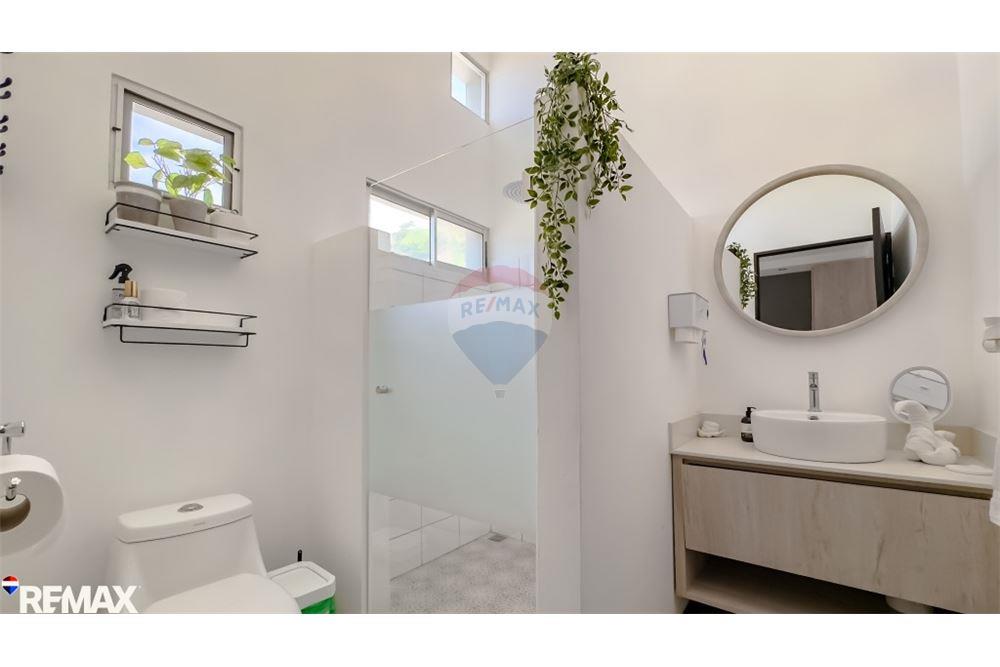 Résidentiel - Maison / Villa - Jaco - Playa Hermosa, Puntarenas- Garabito, Costa Rica - Caribbean & Central Ameri - 10 - 90168012-237