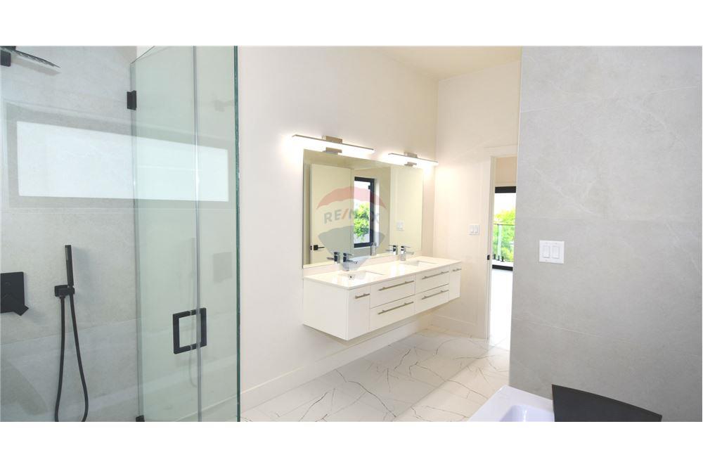 Residential - Villa - W Bay Bch West, West Bay, Cayman Islands - Caribbean & Central Ameri - 15 - 90146010-283