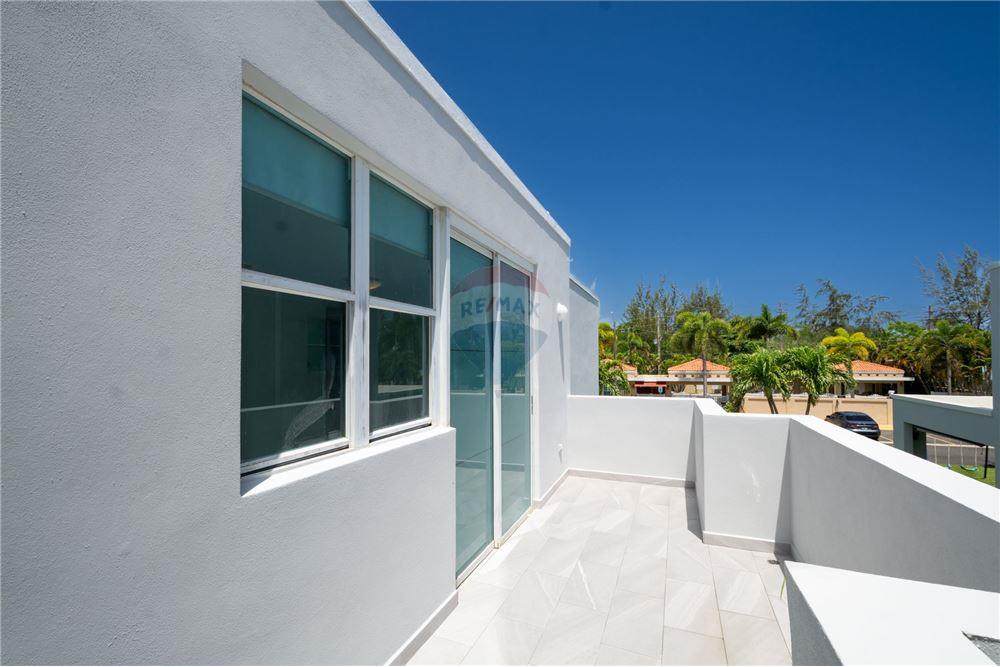 Villa - For Sale - Est Cerro Gordo, Vega Alta, Puerto Rico - 34 - 90107007-118