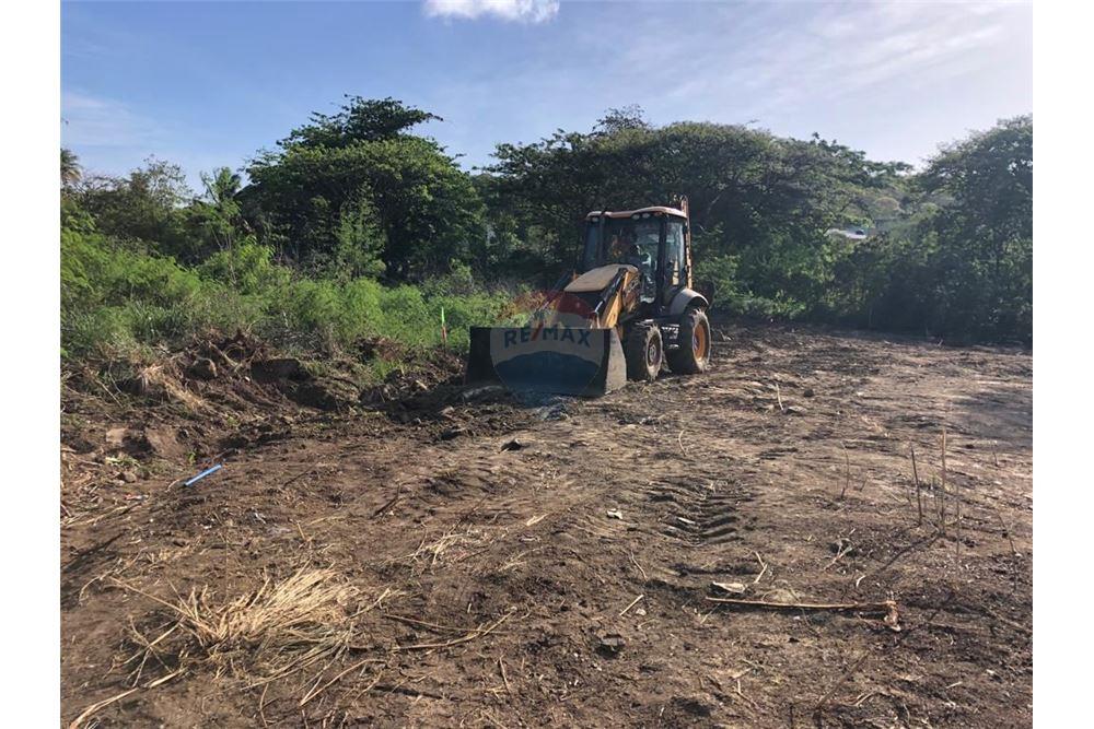 Grondstuk - Te Koop - Arouca, Saint George, Trinidad and Tobago - 4 - 902551005-1