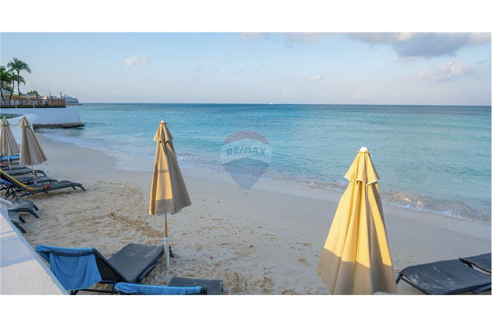 Wohnung - Villa - W Bay Bch South, Seven Mile, Kaimaninseln - Caribbean & Central Ameri - 16 - 90146013-842