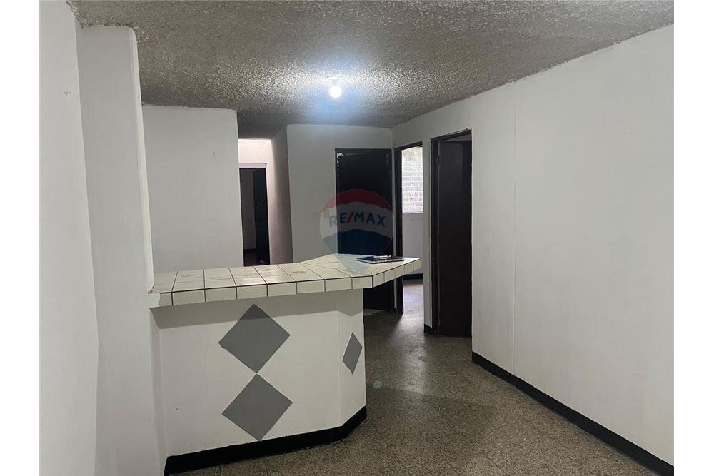 Villa - Venta - Mixco, Guatemala, Guatemala - 4 - 902091008-11