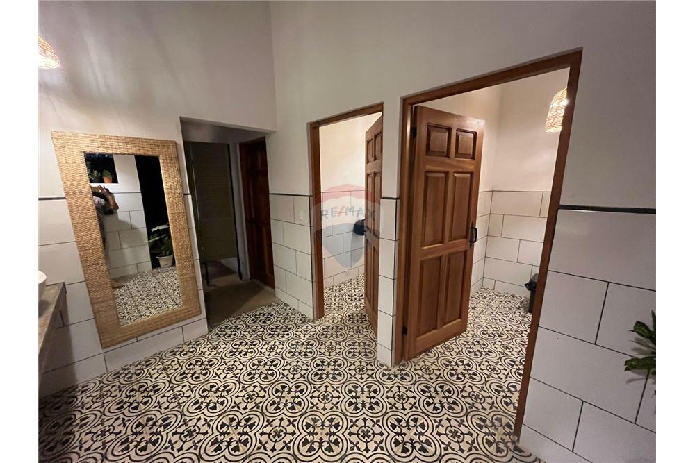 Commercial - Commercial/Retail - Jaco - Playa Hermosa, Puntarenas- Garabito, Costa Rica - Caribbean & Central Ameri - 13 - 90168024-55