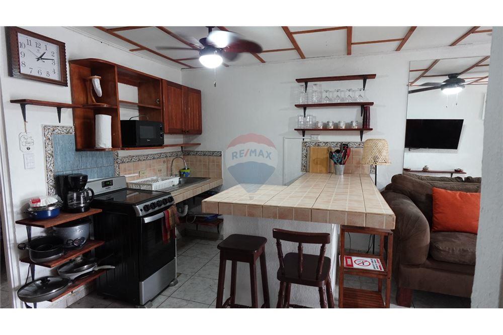 Résidentiel - Maison / Villa - Jaco - Jaco, Puntarenas- Garabito, Costa Rica - Caribbean & Central Ameri - 13 - 90168011-781