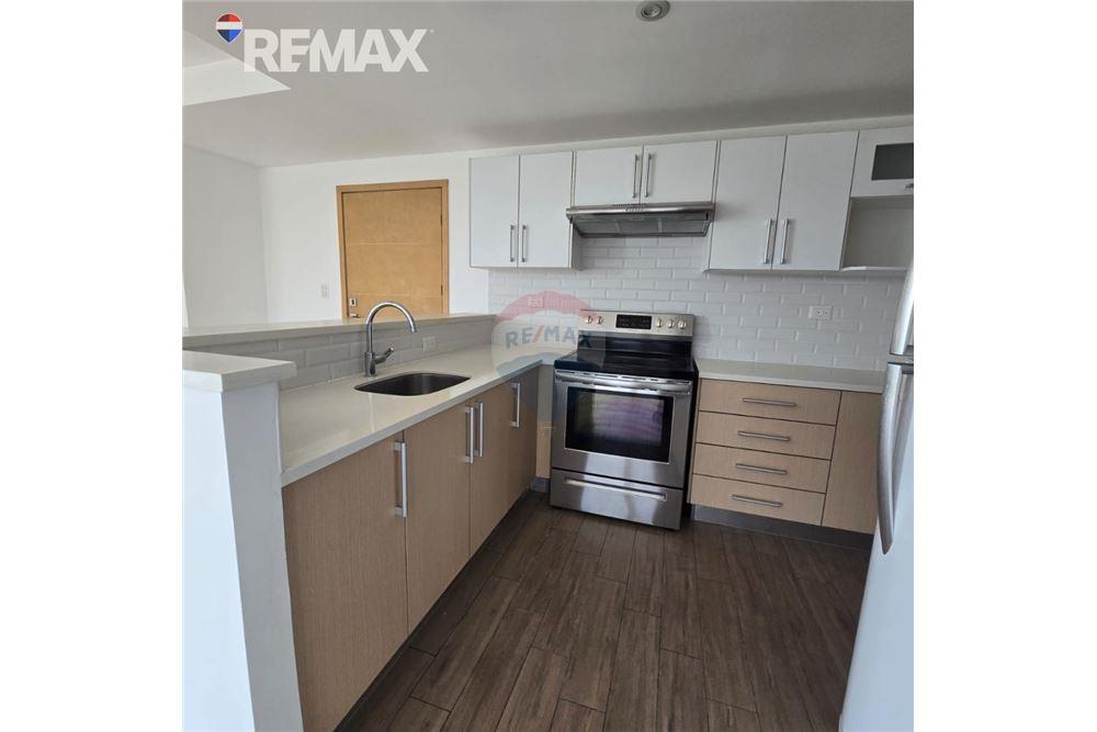 Condo/Apartment - For Sale - Zona 10, Guatemala, Guatemala - 2 - 902611001-82