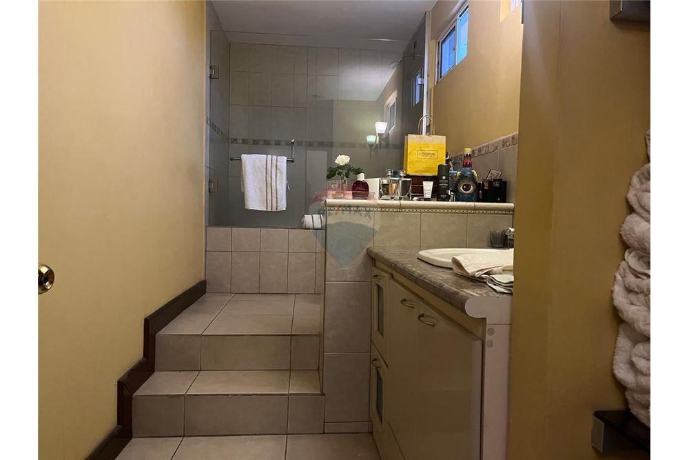 Villa - For Sale - Guatemala City, Guatemala, Guatemala - 14 - 902091008-7