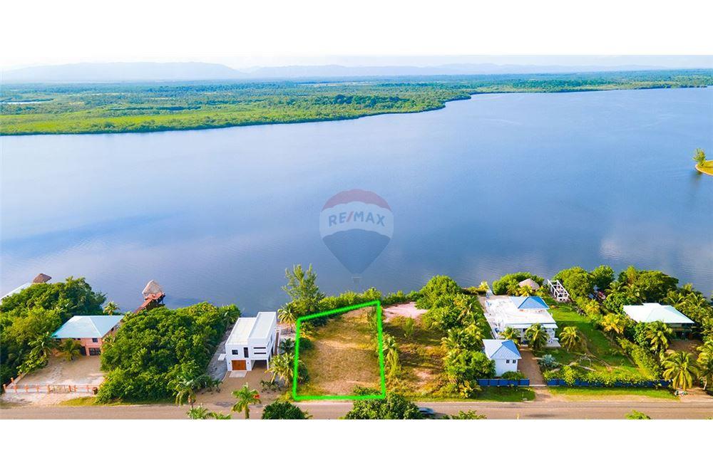 Grondstuk - Te Koop - Maya Beach, Stann Creek District, Belize - 1 - 901911003-395