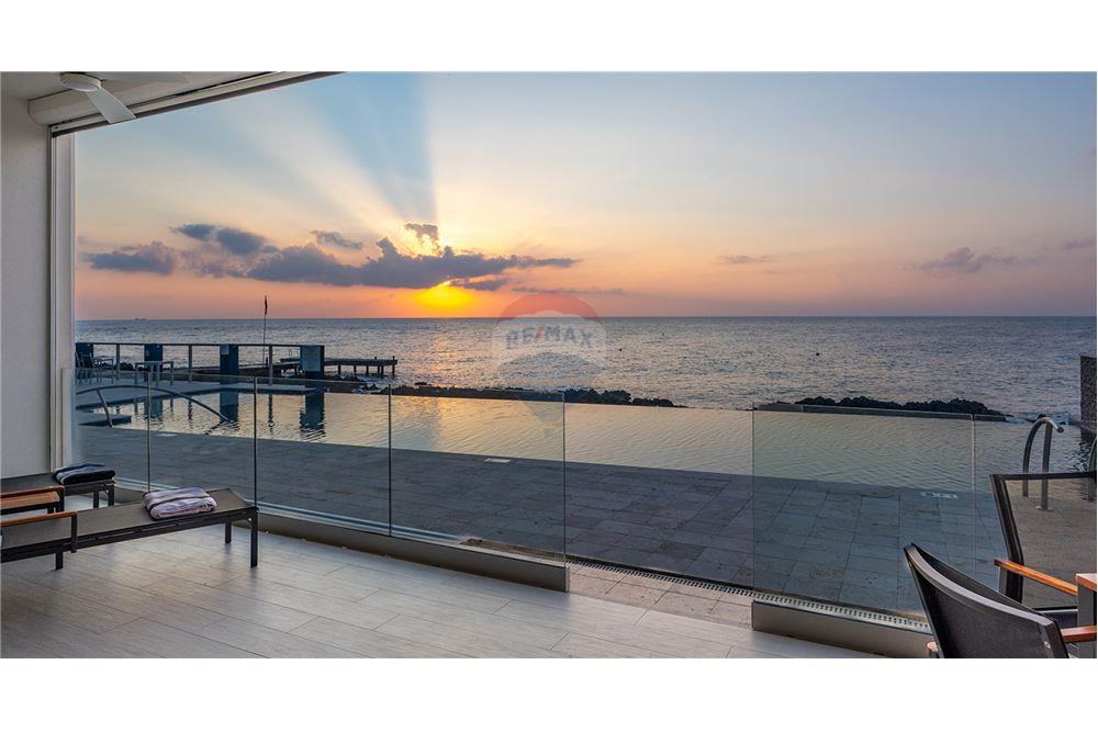 Apartamento/Condominio - Venta - W Bay Bch West, West Bay, Islas Caimán - 10 - 90146042-45