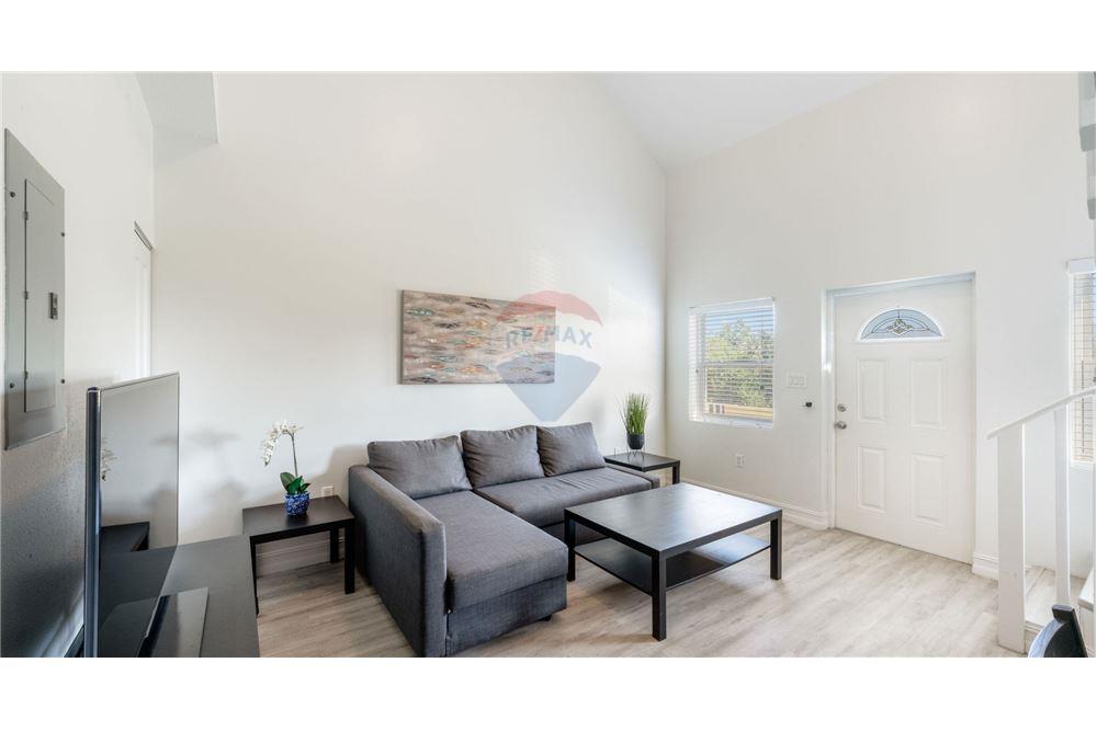 Condo/Apartment - For Sale - George Town East, George Town, Cayman Islands - 2 - 90146002-449