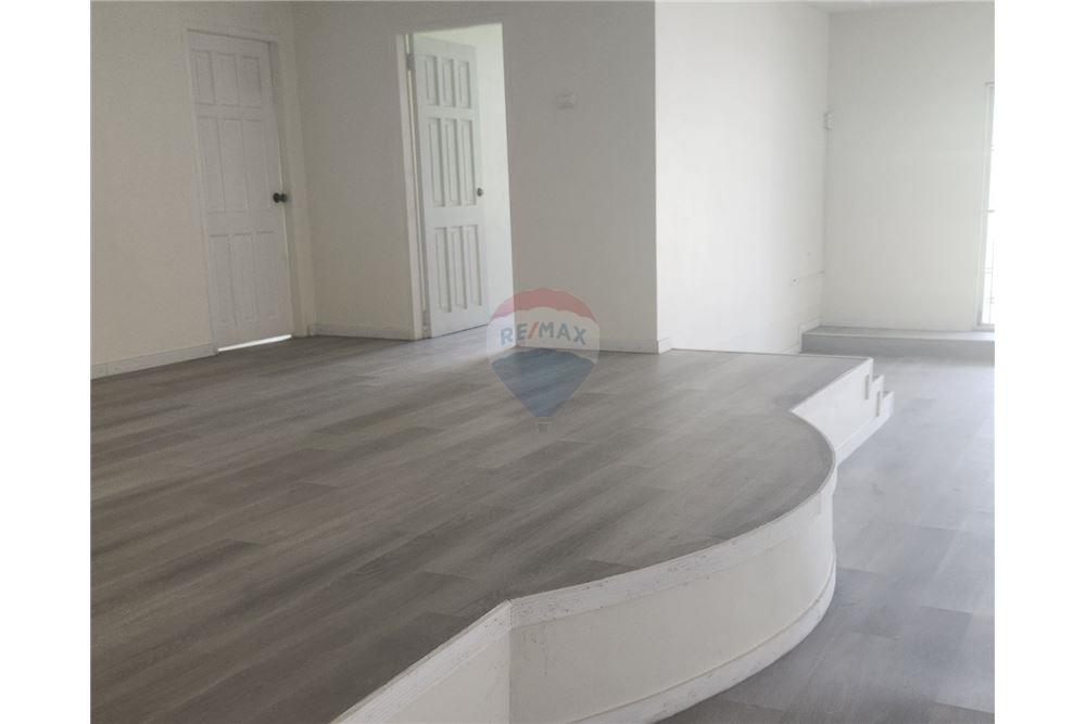 Villa - Te Koop - Valsayn, Saint George, Trinidad and Tobago - 4 - 902551001-13