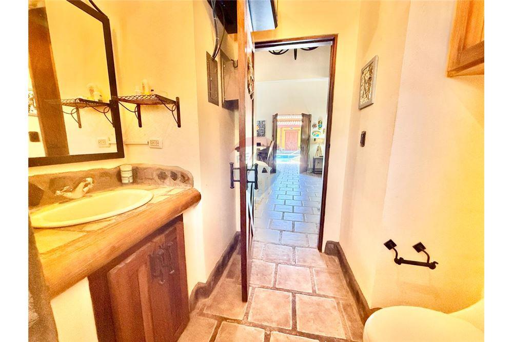 Residential - Villa - Jaco - Playa Hermosa, Puntarenas- Garabito, Costa Rica - Caribbean & Central Ameri - 15 - 90168015-209