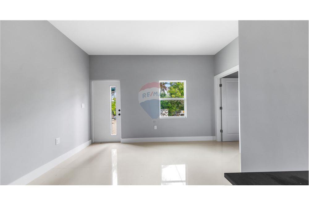 Villa - Te Koop - Bodden Town, Bodden Town, Cayman Islands - 25 - 90146047-11