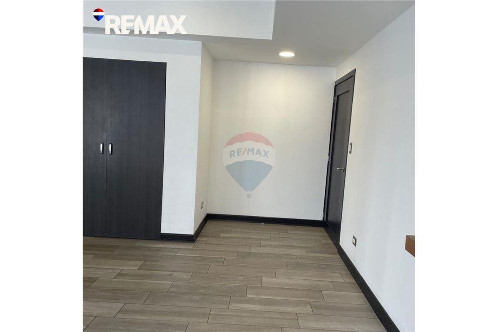 Condo/Apartment - For Sale - Zona 13, Guatemala, Guatemala - 5 - 902611001-92