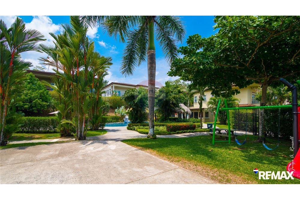 Résidentiel - Maison / Villa - Jaco - Herradura, Puntarenas- Garabito, Costa Rica - Caribbean & Central Ameri - 13 - 90168005-704