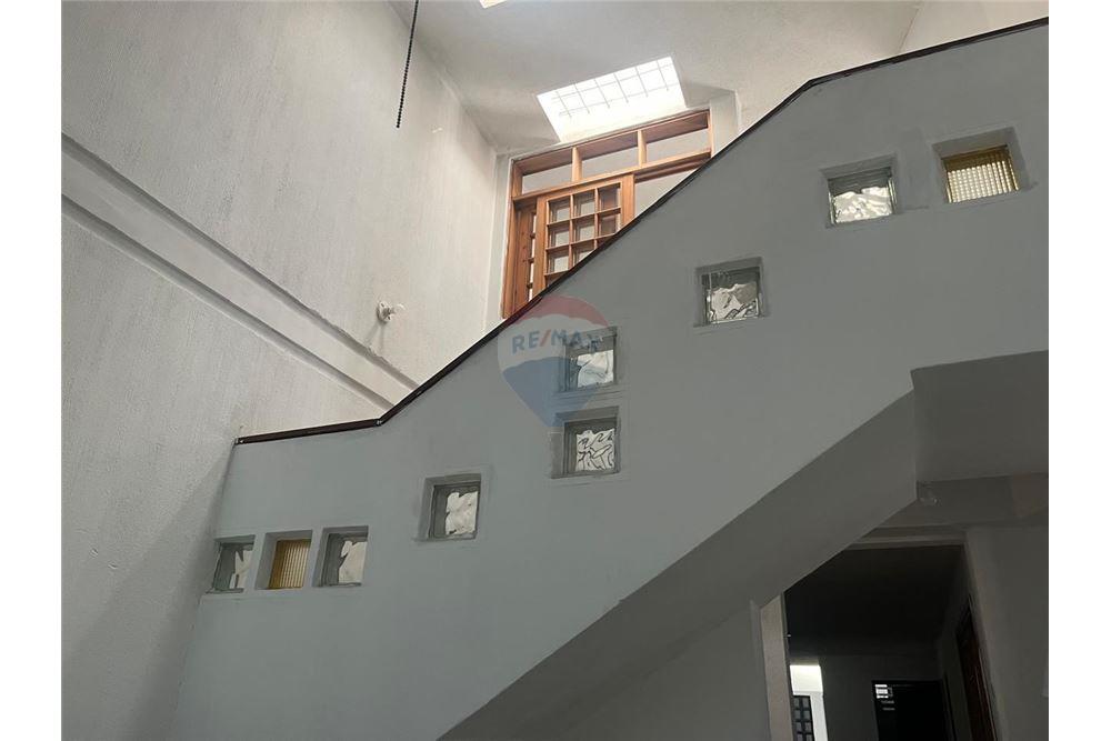 Villa - Venta - Mixco, Guatemala, Guatemala - 2 - 902091008-11