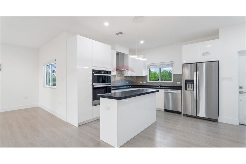 Condo/Apartment - For Sale - George Town, Grand Cayman, Cayman Islands - 3 - 90146018-316