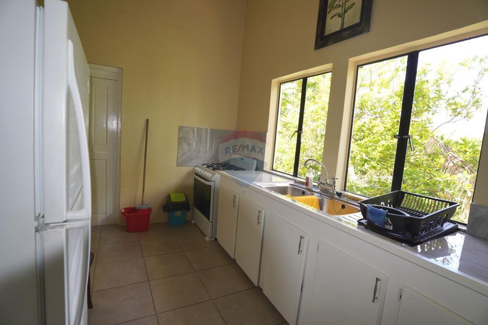 Residential - Villa - Port Elizabeth, Bequia, St Vincent and the Grenadines - Caribbean & Central Ameri - 6 - 90109001-328