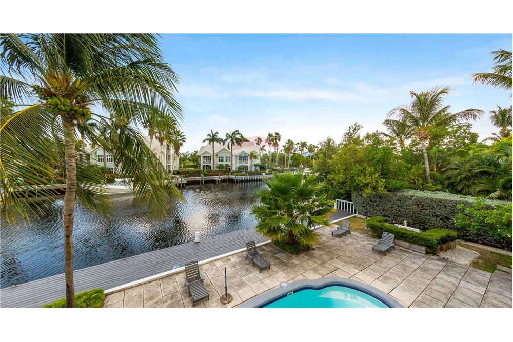 Condo/Apartment - For Sale - W Bay Bch South, Seven Mile, Cayman Islands - 13 - 90146051-43