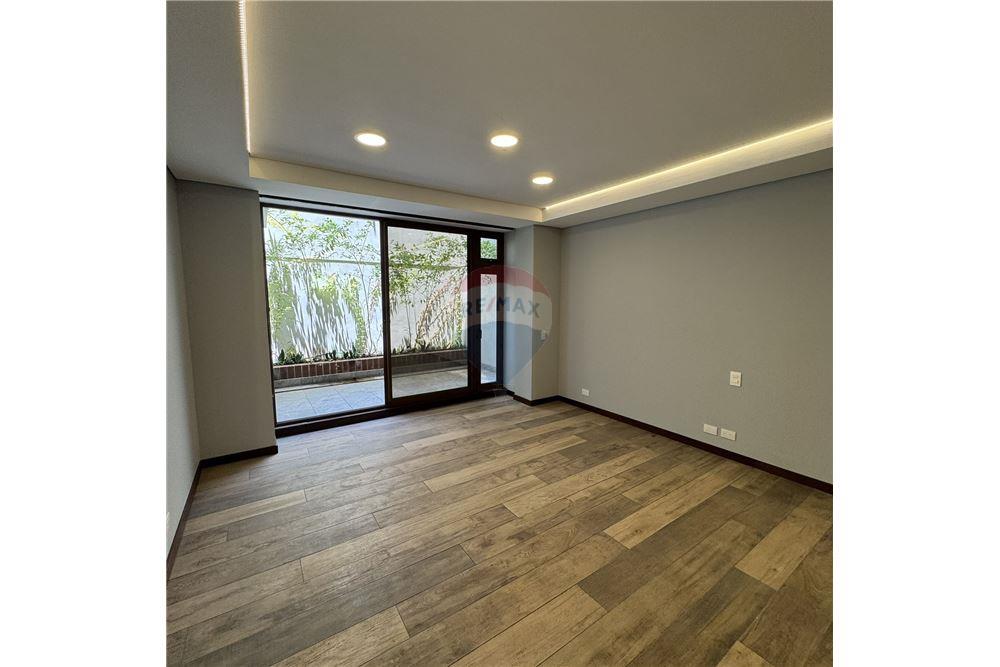 Condo/Apartment - For Sale - Zona 14, Guatemala, Guatemala - 10 - 902651001-22