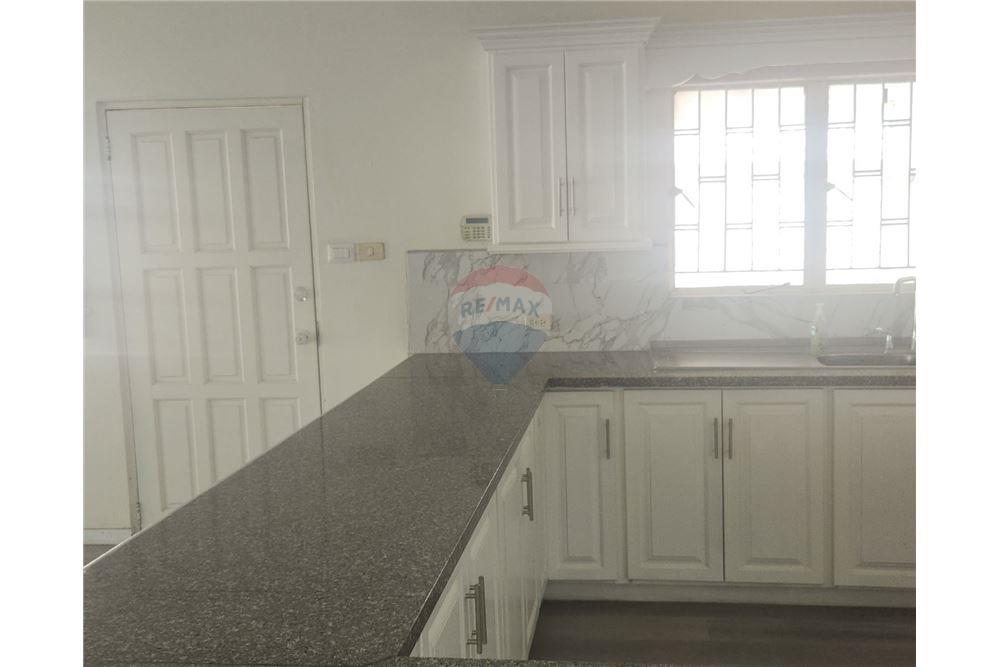 Villa - Te Koop - Valsayn, Saint George, Trinidad and Tobago - 3 - 902551001-13