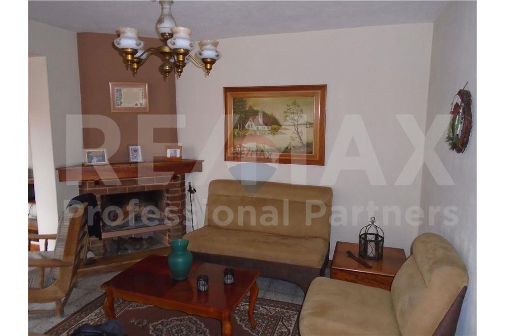 Villa - For Sale - Quetzaltenango, Quetzaltenango, Guatemala - 10 - 901011001-22