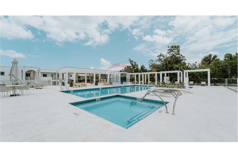 Apartamento/Condominio - Venta - W Bay Bch West, West Bay, Islas Caimán - 13 - 90146058-20