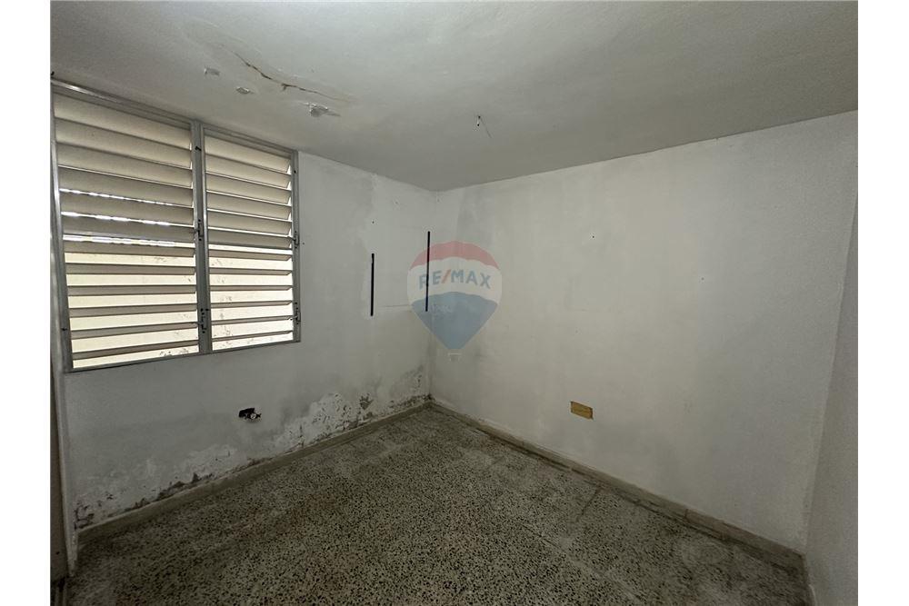 Villa - For Sale - URB Santa Isidra 4, Fajardo, Puerto Rico - 19 - 90156038-93