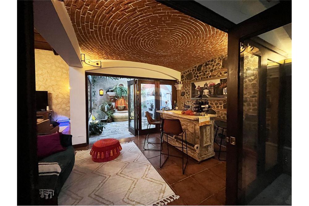 Villa - Te Koop - La Antigua Guatemala, Sacatepéquez, Guatemala - 5 - 902311005-42