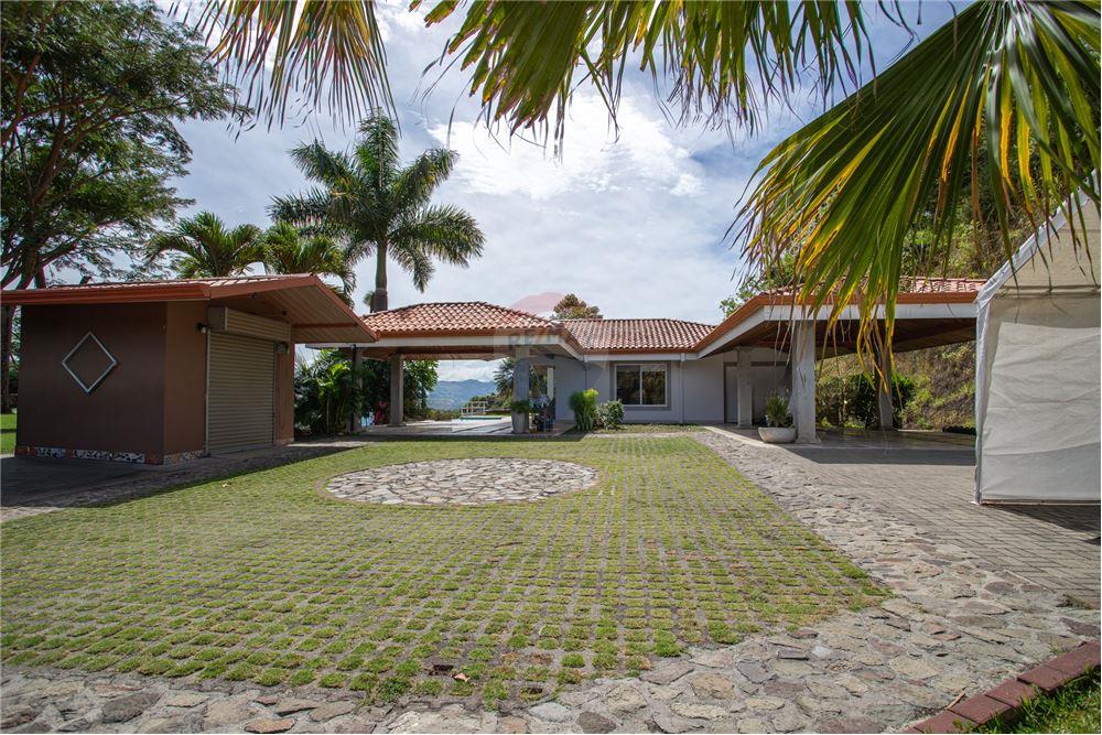 Residenziale - Villa - Atenas, Alajuela- Atenas, Costa Rica - Caribbean & Central Ameri - 15 - 90128002-996