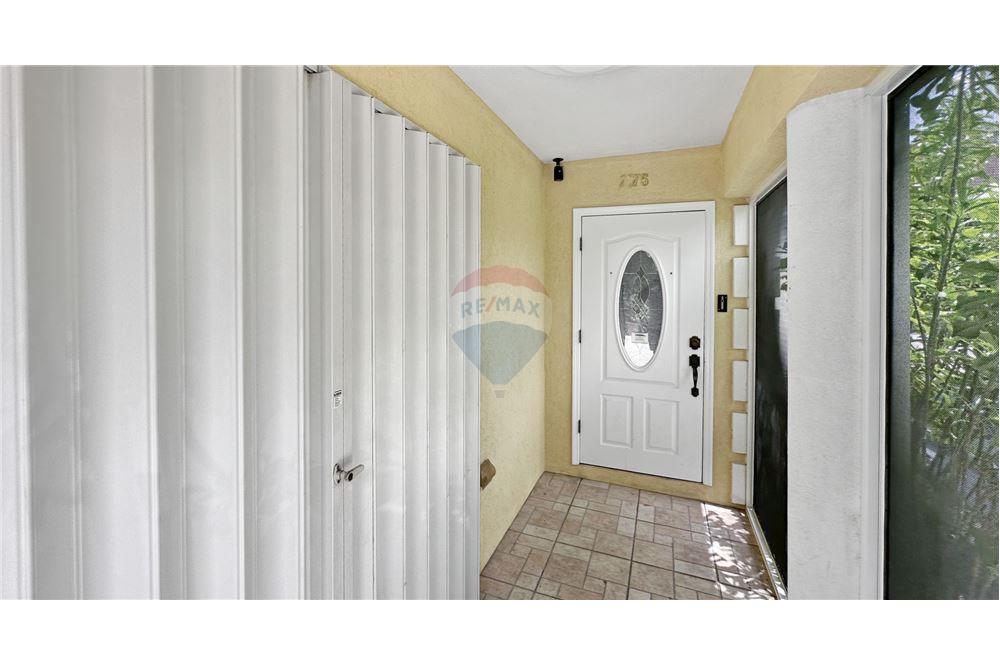 Apartamento/Condominio - Venta - George Town East, George Town, Islas Caimán - 2 - 90146011-181