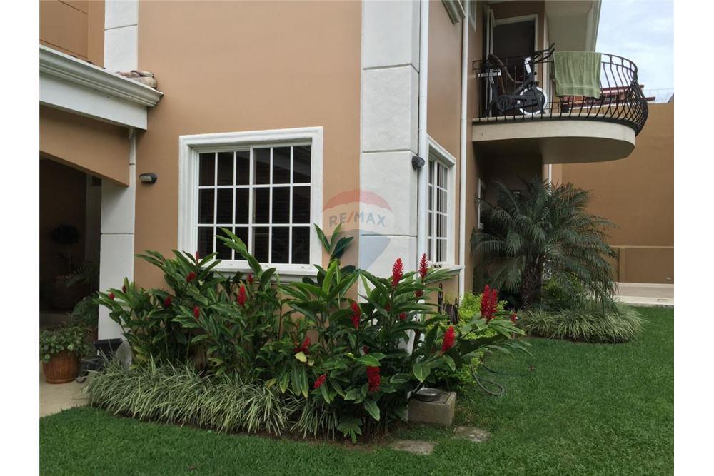 Villa - Te Koop - Curridabat, San José - Curridabat, Costa Rica - 22 - 901251002-34