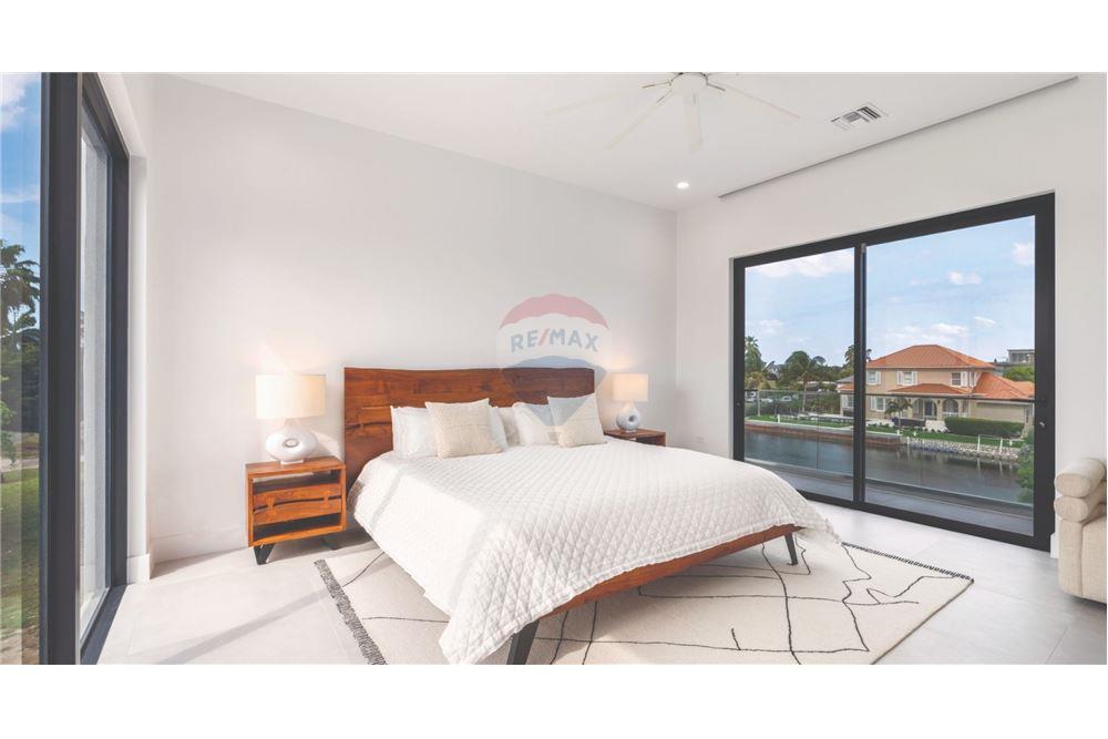 Residential - Villa - W Bay Bch North, West Bay, Cayman Islands - Caribbean & Central Ameri - 16 - 90146042-61