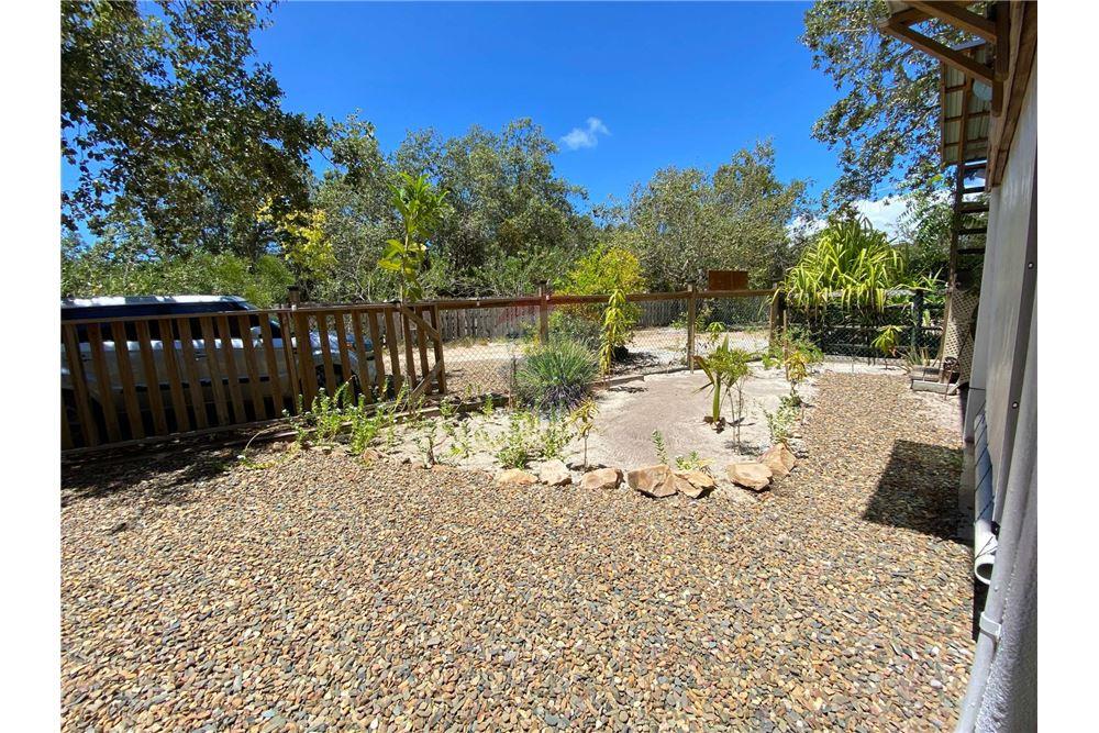 Prédio Habitacional - Vila - Seine Bight, Stann Creek District, Belize - Caribbean & Central Ameri - 31 - 90127041-5