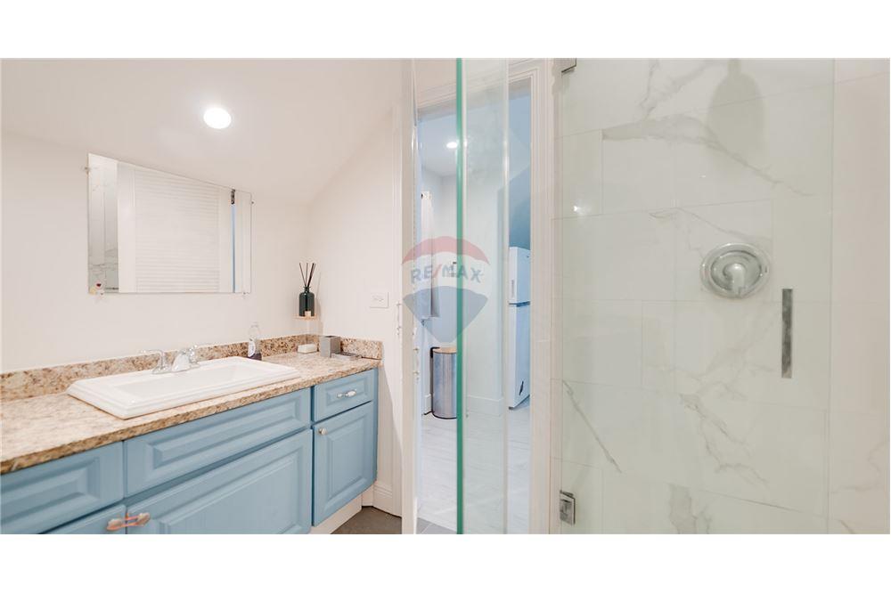 Villa - For Sale - W Bay Bch South, Seven Mile, Cayman Islands - 31 - 90146001-234