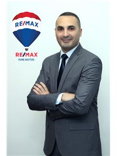 Mohamed Mounir - RE/MAX Home Masters 