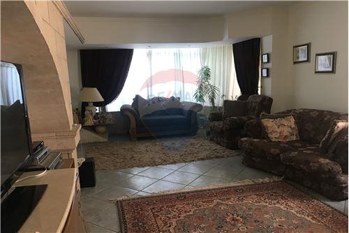 Unique Opportunity in El Shorouk 2 Villas