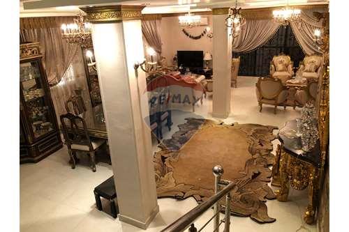 duplex for sale at prime location