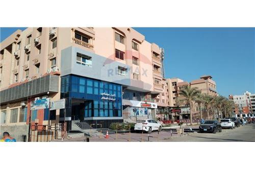 Resale Apartment In 6th Of October- Ready To Move