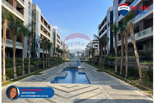 For Sale-Apartment on raised single level-الباتيو 1  -  New Cairo, Egypt-912861006-37