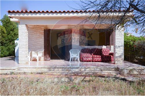  Independent villa for sale, 266 square meters, in the Arab League village