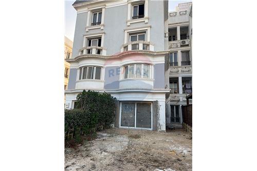 Resale Ground Duplex For Sale In MV Giza Plateau