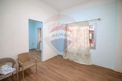 Adminstrative Apartment for sale 100 m