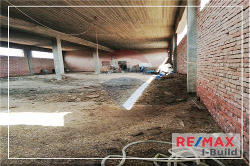 Warehouse for Sale on the Belbeis-10th of Ramadan main road