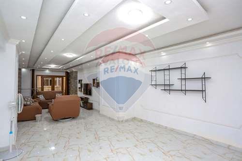 Apartment for sale 207 m Gleem (Near to the sea)