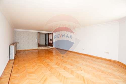 Adminstrative Apartment for sale 245 m Smouha
