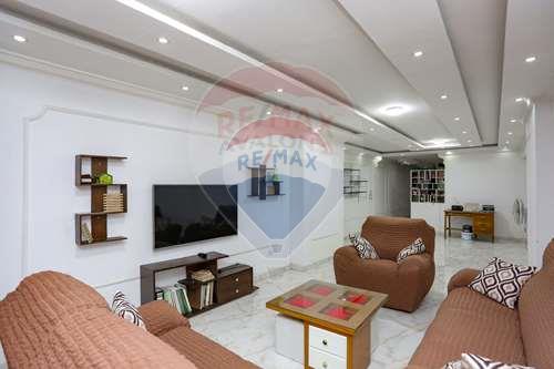 Apartment for sale 207 m Gleem (Near to the sea)