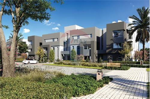 Resale Middle Townhouse At Etapa